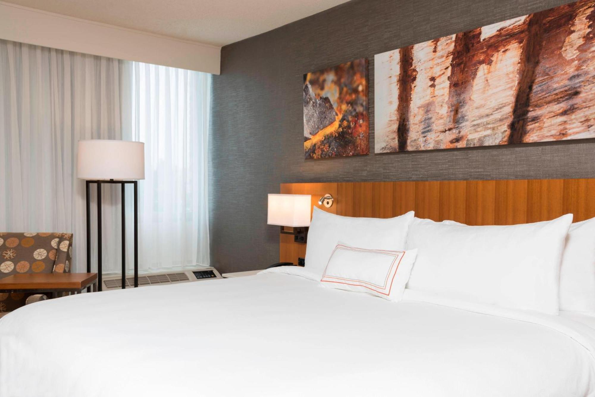 Sonesta Hotel Grand Rapids Airport Kentwood Ngoại thất bức ảnh
