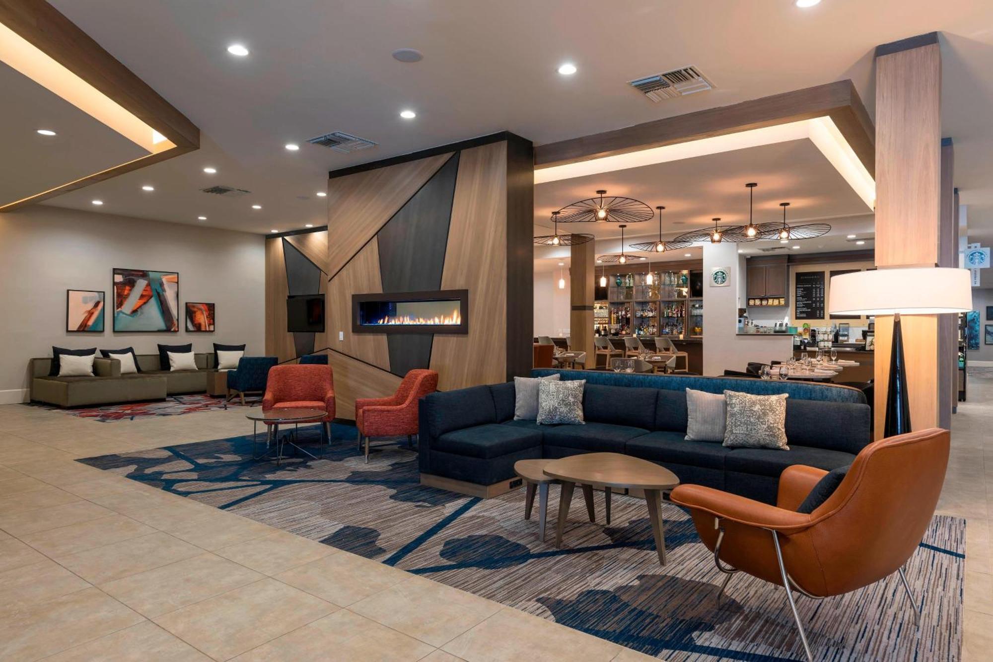 Sonesta Hotel Grand Rapids Airport Kentwood Ngoại thất bức ảnh