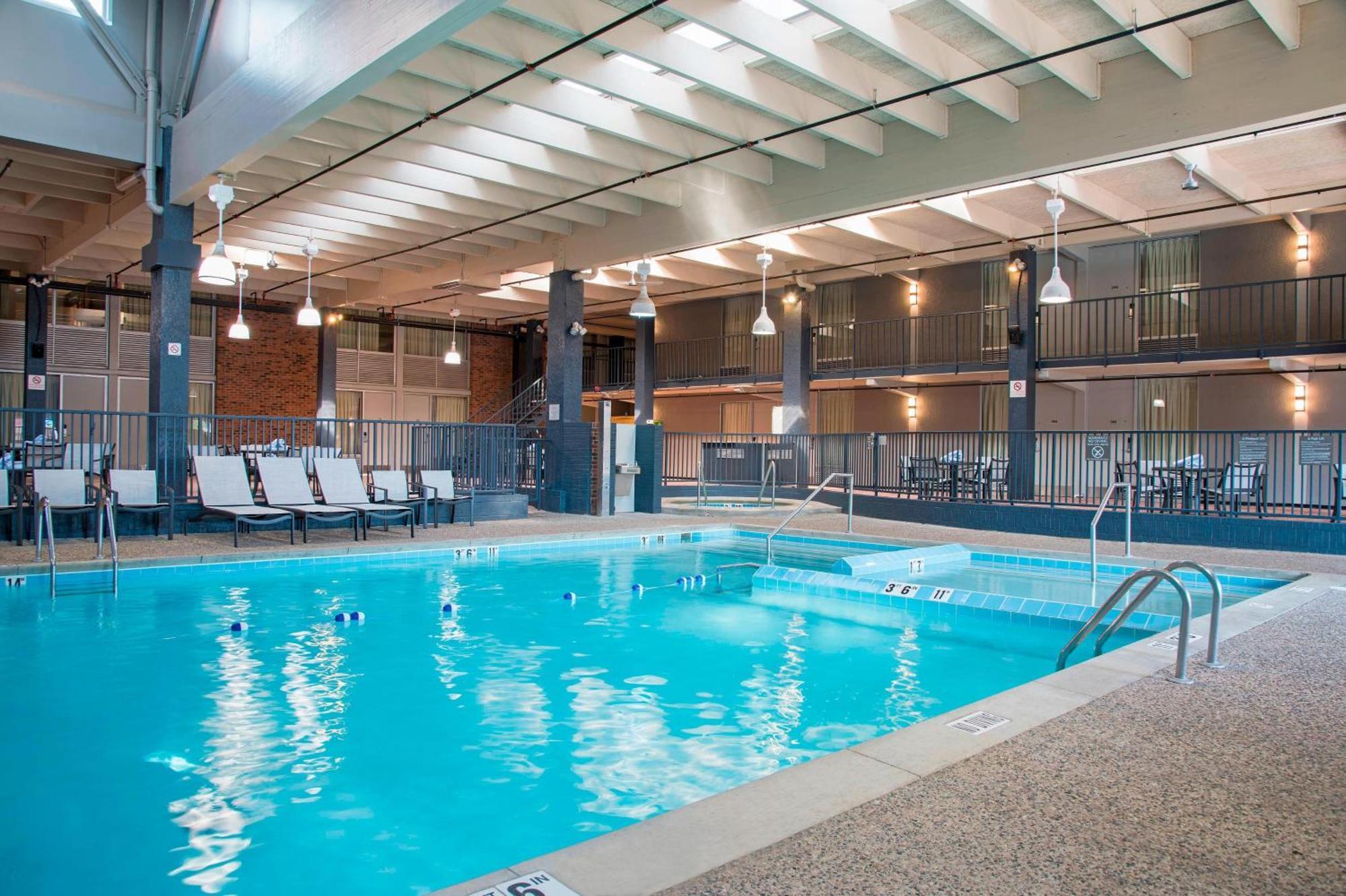 Sonesta Hotel Grand Rapids Airport Kentwood Ngoại thất bức ảnh