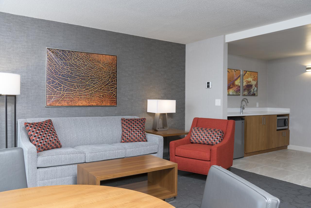 Sonesta Hotel Grand Rapids Airport Kentwood Ngoại thất bức ảnh